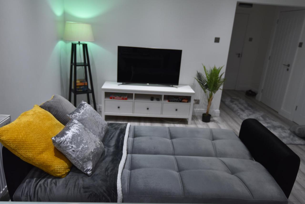 Cozy! 2-Bedroom Exclusive Apartment Near Bristol City Centre Easton Speedwell Sleeps Upto 6 Buitenkant foto
