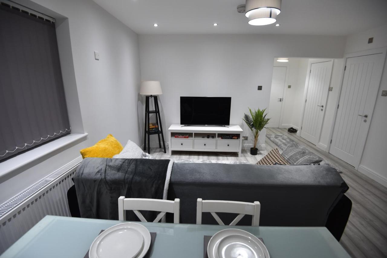 Cozy! 2-Bedroom Exclusive Apartment Near Bristol City Centre Easton Speedwell Sleeps Upto 6 Buitenkant foto