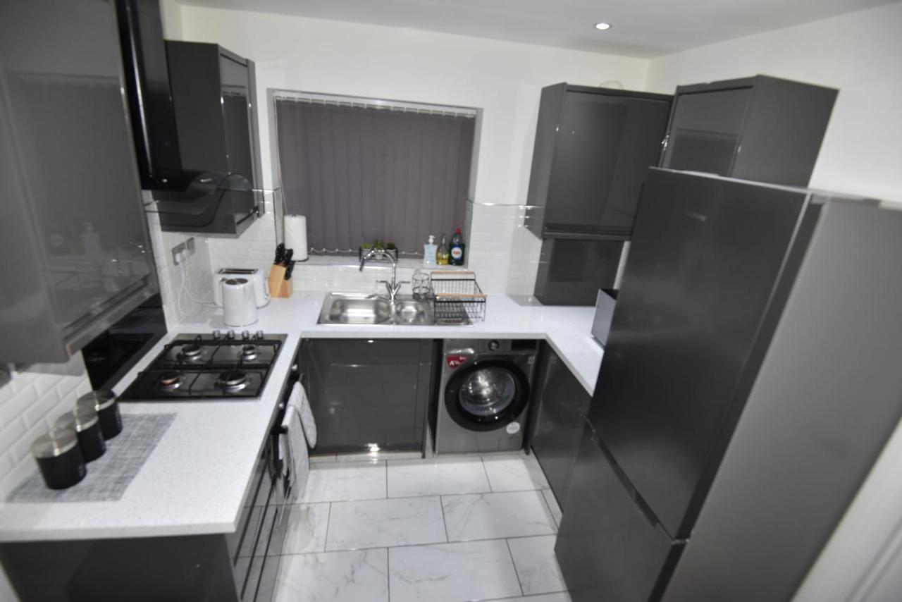Cozy! 2-Bedroom Exclusive Apartment Near Bristol City Centre Easton Speedwell Sleeps Upto 6 Buitenkant foto