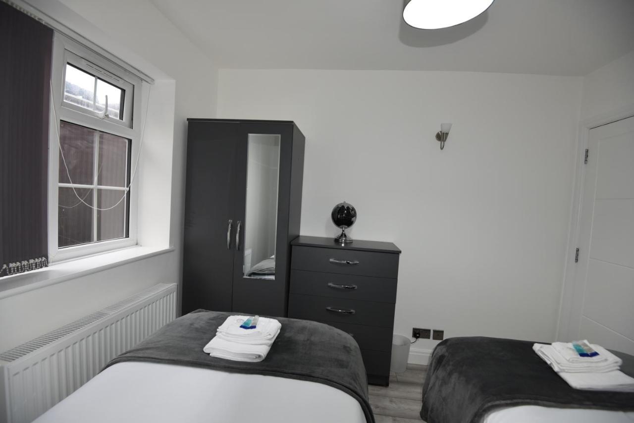 Cozy! 2-Bedroom Exclusive Apartment Near Bristol City Centre Easton Speedwell Sleeps Upto 6 Buitenkant foto