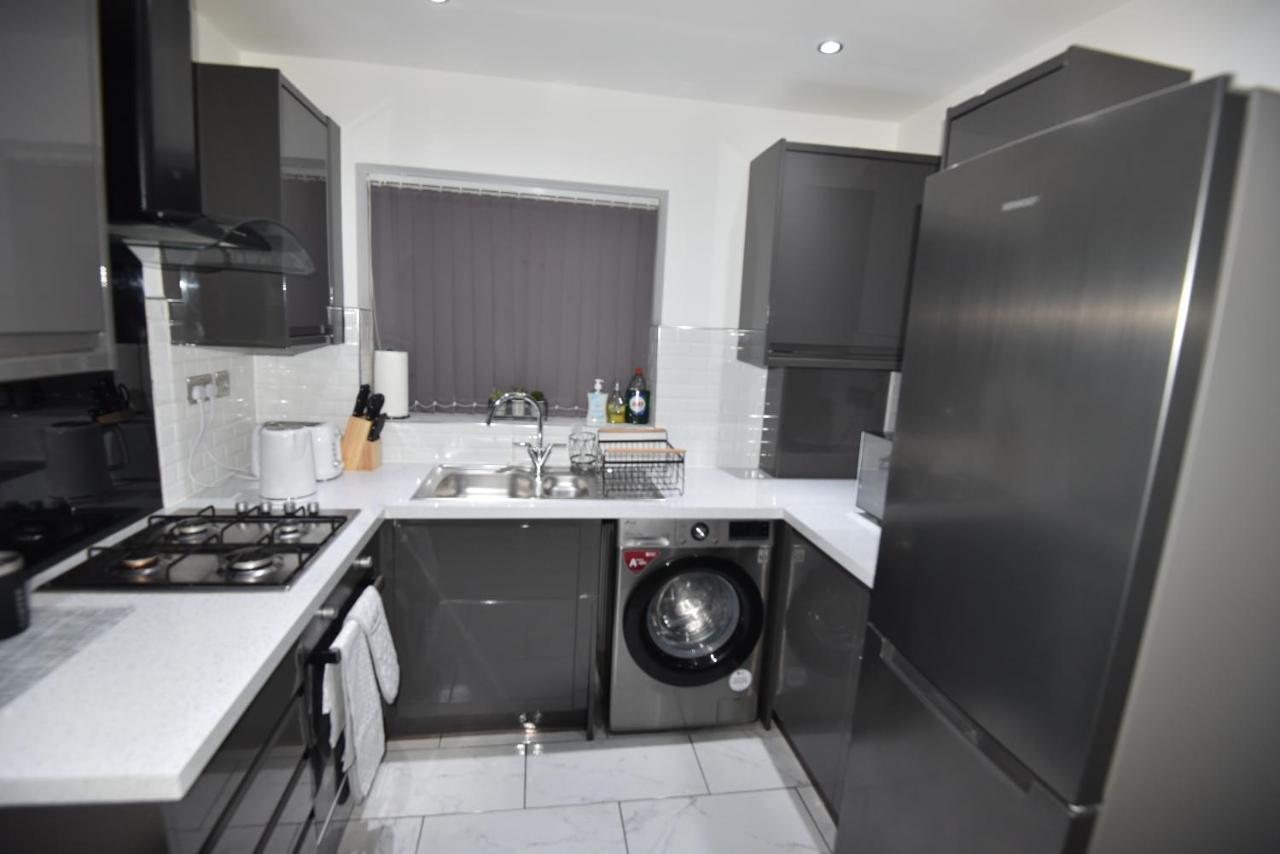 Cozy! 2-Bedroom Exclusive Apartment Near Bristol City Centre Easton Speedwell Sleeps Upto 6 Buitenkant foto
